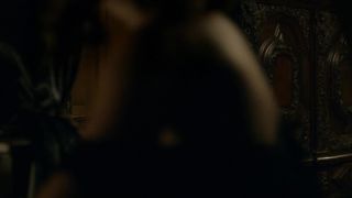 Veronica Echegui nude - Trust s01e01 (2018) (Season 1, Episode 1)