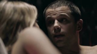 Karla Mandro sexy - Rio Heroes (2018) (Season 1, Episode 2)