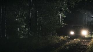 Kristyna Podzimkova sexy - Poslouchej (2019)