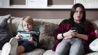 Miranda Leonhardt nackt - Rabenmutter  (2016) (Season 1, Episode 1)