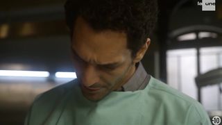 Caroline Bourg naked - Balthazar (2019) (Season2,Episode1)