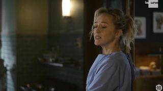 Caroline Bourg naked - Balthazar (2019) (Season2,Episode1)