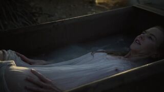 Nicole Kidman sexy - Queen_Of_The_Desert (2016)