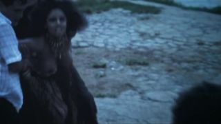 Camila Silva nude - Dois Irmaos  (2017) (Season1, Episode6)