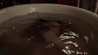 Elodie Frege nude - La main du mal  (2016) (Season1, Episode1)