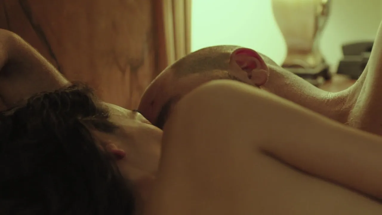 Laetitia Eido sexy - Fauda (2015) (Season1, Episode11)