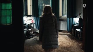 Lilly Menke nude - Tatort e1065 (2018)