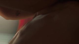 Louise Ribiere naked - TU T'APPELLES COMMENT (2020)