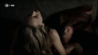 Petra Schmidt-Schaller sexy - Ein Mann unter Verdacht (2016)