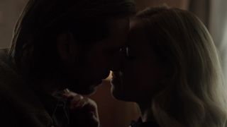 Amanda Schull nude - 12 Monkeys (2016) (Season2, Episode12)