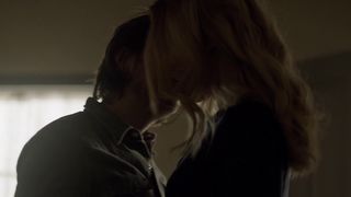Amanda Schull nude - 12 Monkeys (2016) (Season2, Episode12)