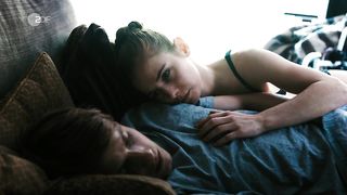 Josefine Preuss naked - Schuld (2017) (Season2, Episode3)