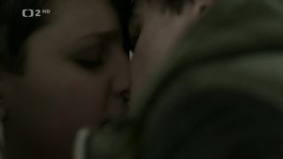 Julia Issa - Na kratko (2018)