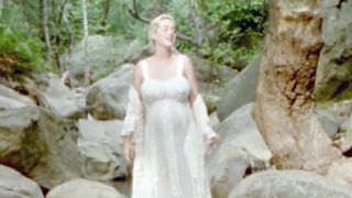 Katy Perry sexy - Daisies (2020)