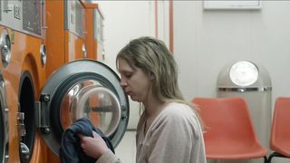 Sarah Lefevre hot - Paul est la (2017)