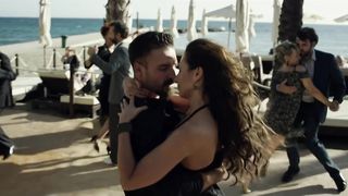 Aleksandra Poplawska – Kobiety Mafii s01e05 (2018) Naked actress in a TV movie scene