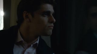 Alicia Endemann, Valerie Karsenti - Ma Famille t'adore deja (2016) Naked TV movie scene