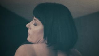 Anna Bederke - Beat s01e02 (2018) Naked actress in a sexy video
