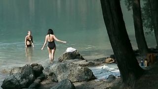 Antonia Liskova, Maria de Medeiros - Riparo (2007)