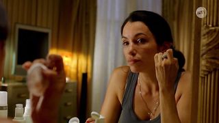 Aure Atika - Comme t'y es belle! (2006) Naked actress in a sexy scenes