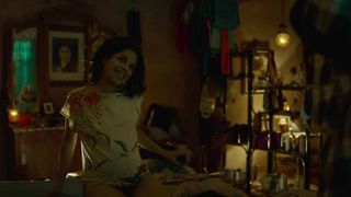 Claudia Pineda - ZeroZeroZero s01e02 (2020) Naked actress in a movie scene