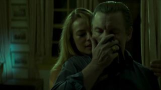 Elisa Volpatto, Paolla Oliveira - Assedio s01e06 (2018) Naked hot scene