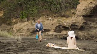 Emma Leonard - 800 Words s02e02 (2016) Nude sexy video