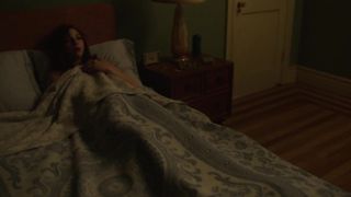 Erin Darke - Good Girls Revolt s01e04 (2016) Nude "topless" scene