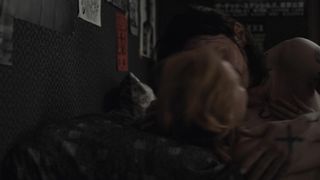 Gina Alice Stiebitz - Dark s03e01 (2020) Naked 1080p_1