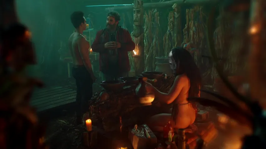 Ash vs evil dead nudity