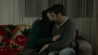 Ioana Flora - Acasa la tata (2015) Naked hot video