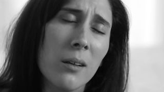 JoyKoch - Dans sa tete (2016) Naked actress in a hot video