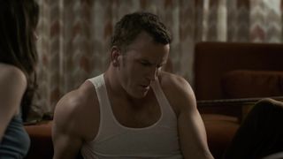 Kaley_Ronayne__Jodi_Balfour_-_Quarry_s01e06 (2016)