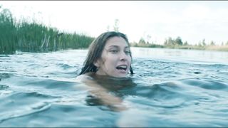 Kamila Kaminska, Anna Prochniak – Najlepszy (2017) Naked movie scene