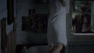 Karolina Kominek-Skuratowicz - Historia Roja (2016) Nude 720p_