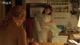 Klara Issova - Zoufale zeny delaji zoufale veci (2018) Naked actress in a movie scene