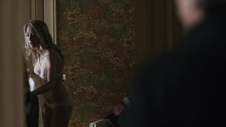 Laura Smet, Billie Blain - La sainte famille (2019) Naked TV movie scene