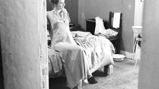 Lena Munchow, Lisa Charlotte Friederich - Fritz Lang Der Andere in uns (2016) Naked movie scene