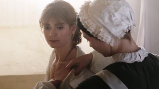 Lily_James__Tuppence_Middleton_-_War_and_Peace_s01e01 (2016)