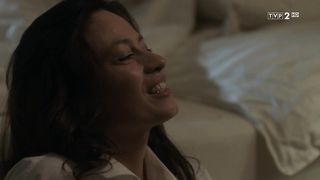 Magdalena Rozczka - Miasto skarbow s01e06 (2017) Naked movie scenes