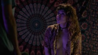 Mariu Fernandez - El amor menos pensado(2018) Naked actress in a movie scene