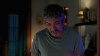 Mariu Fernandez - El amor menos pensado(2018) Naked actress in a movie scene