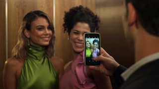 Nathalie Kelley - The Baker and the Beauty s01e03 (2020) Nude sexy video