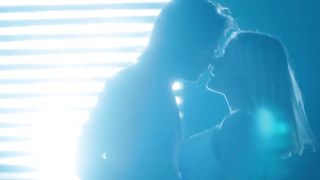 Olivia_Taylor_Dudley_-_The_Magicians_s01e07 (2016)