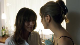 Petra Schmidt-Schaller, Ulrike C. Tscharre - Getrieben (2018) Naked adult movie scene