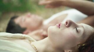 Roxane Duran – Riviera s01e02 (2017) Naked actress in a sexy video