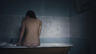 Sonia Mietielica - Szczur (2017) Naked actress in a movie scene