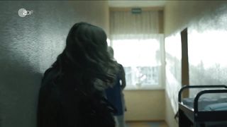 Stefanie Stappenbeck - Der 7. Tag (2017) Naked actress in a hot scene