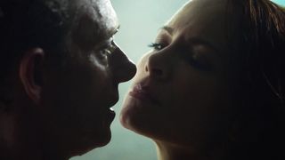 Stephanie_Drapeau_-_StartUp_s01e01 (2016)