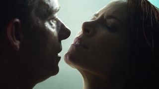 Stephanie_Drapeau_-_StartUp_s01e01 (2016)